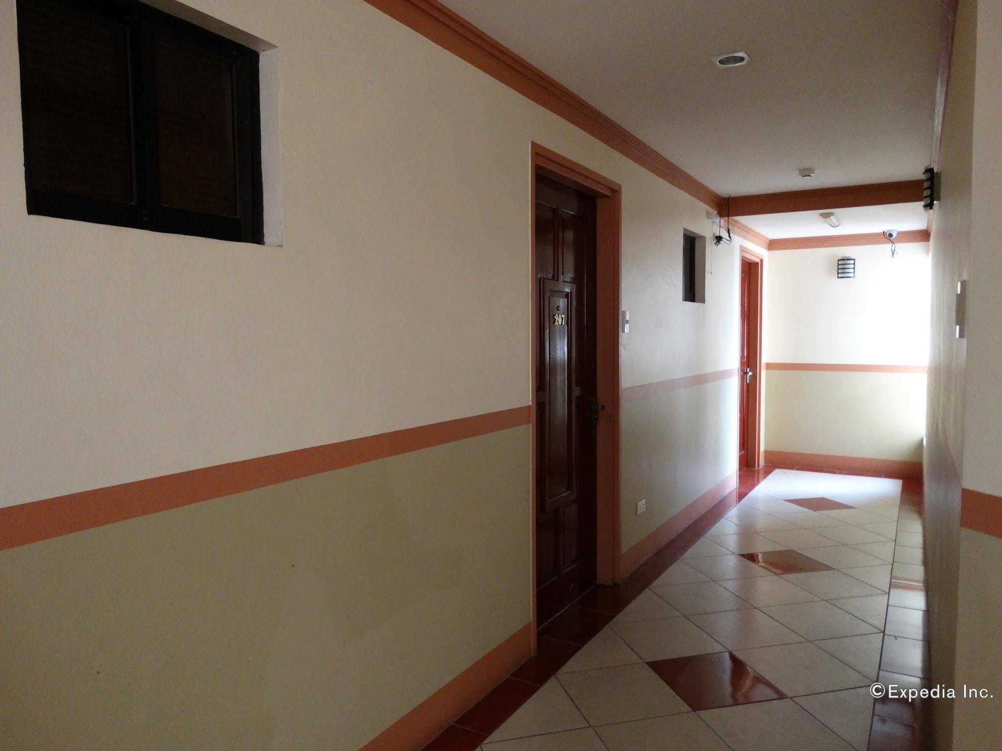 Imperial Ridge Pension House Tagbilaran Eksteriør billede
